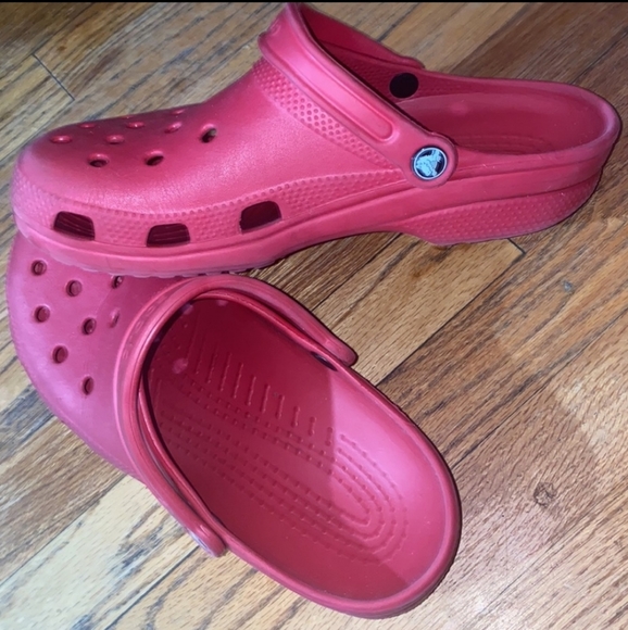 Crocs - Picture 3 of 4